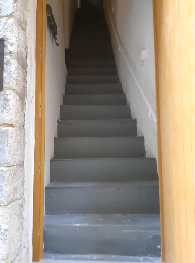 Vence... Sous Les Toits Apartment ภายนอก รูปภาพ